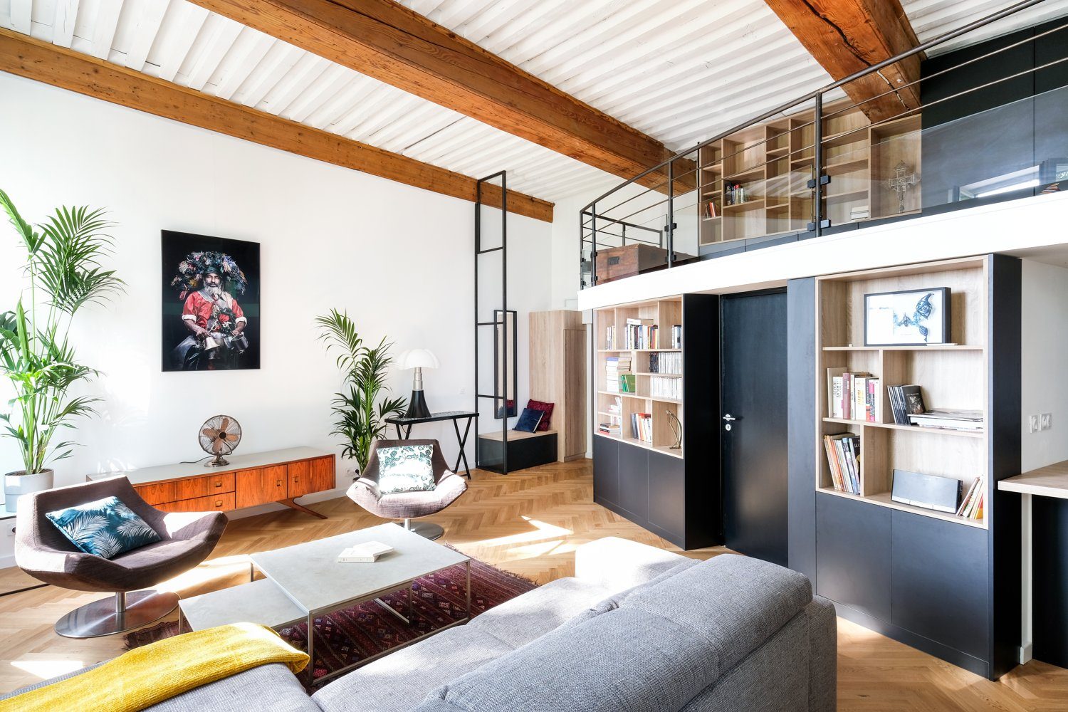 Bureau DIY avec des pieds design à Lyon
